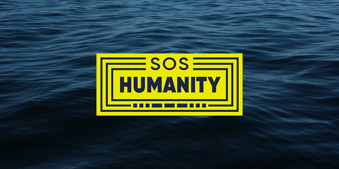 SOS Humanity – Markenzeichen auf dem Meer